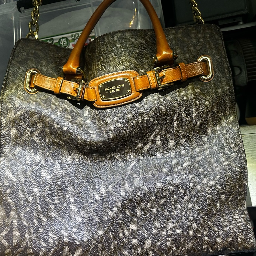 Michael Kors  Signature Tote Bag